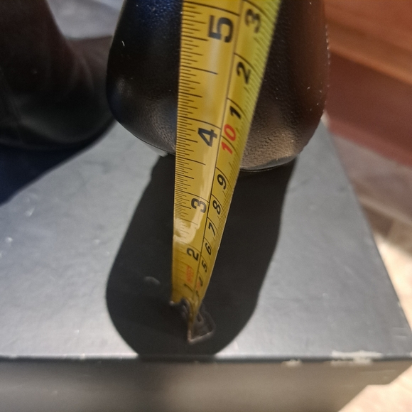 Steve Madden Chuckel Black leather booties - Picture 5 of 6